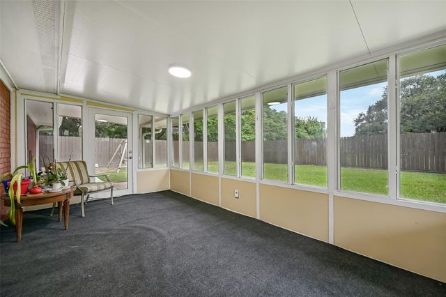 5403 Carmona Lane, Pearland, TX 77584