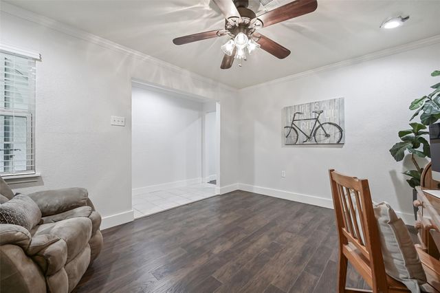 5403 Carmona Lane, Pearland, TX 77584
