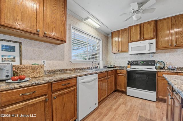 332 Eastview Drive, Biloxi, MS 39531