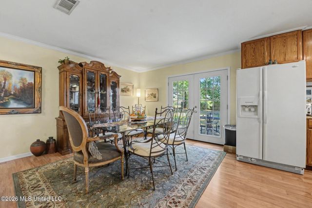 332 Eastview Drive, Biloxi, MS 39531