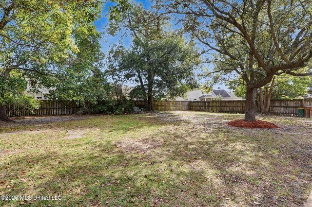 332 Eastview Drive, Biloxi, MS 39531
