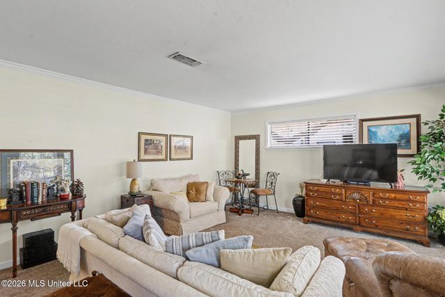 332 Eastview Drive, Biloxi, MS 39531