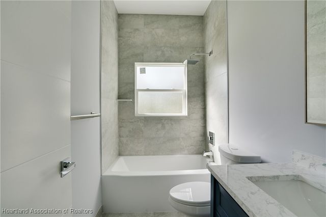 3905 Barbarossa Avenue, Sebring, FL 33872