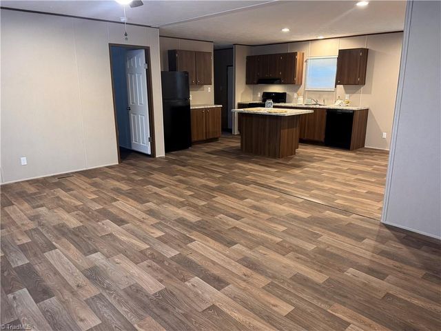 358 Ed Byerly Road, Lexington, NC 27295