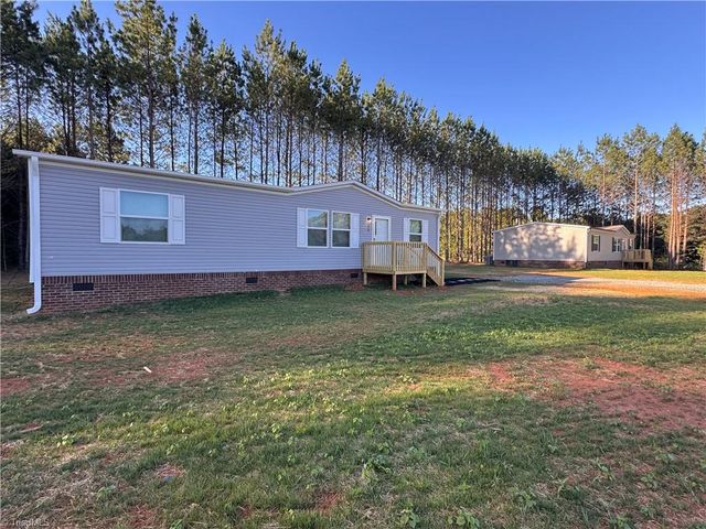358 Ed Byerly Road, Lexington, NC 27295