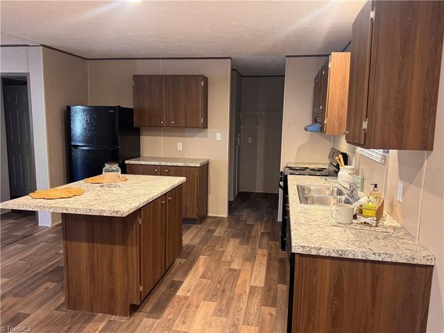 358 Ed Byerly Road, Lexington, NC 27295