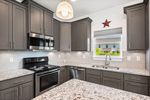 400 Mattie M Kelly Boulevard 69, Destin, FL 32541