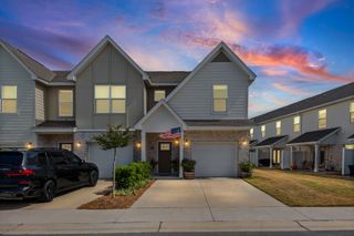 400 Mattie M Kelly Boulevard 69, Destin, FL 32541