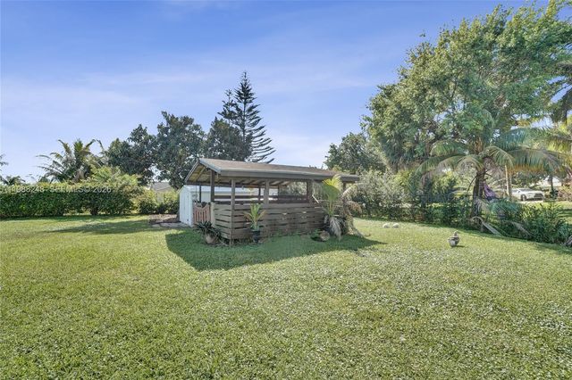 4701 SW 110th Ave, Davie, FL 33328