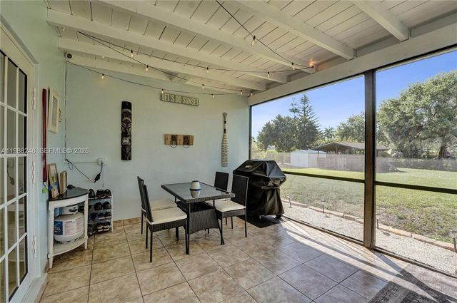 4701 SW 110th Ave, Davie, FL 33328