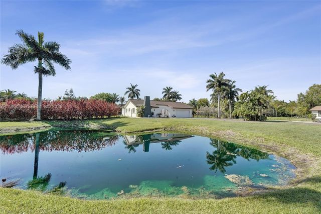 4701 SW 110th Ave, Davie, FL 33328