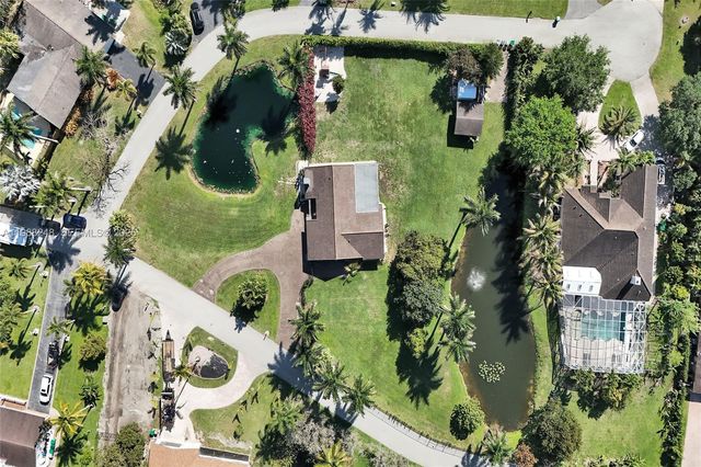 4701 SW 110th Ave, Davie, FL 33328