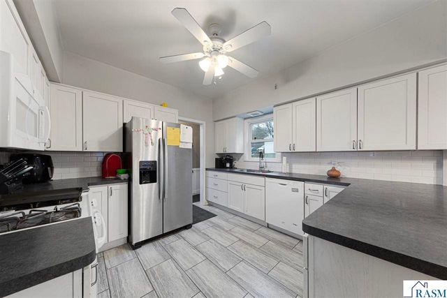 433 N 5th Street, Mankato, MN 56001