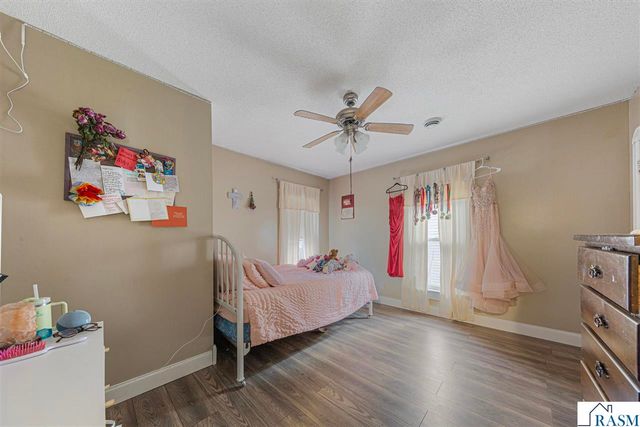 433 N 5th Street, Mankato, MN 56001