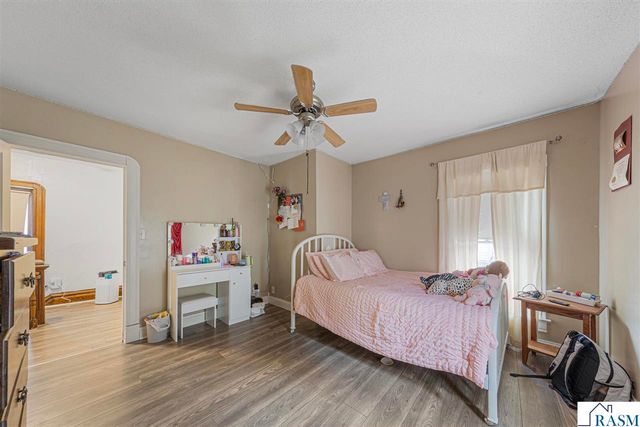 433 N 5th Street, Mankato, MN 56001