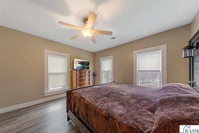 433 N 5th Street, Mankato, MN 56001