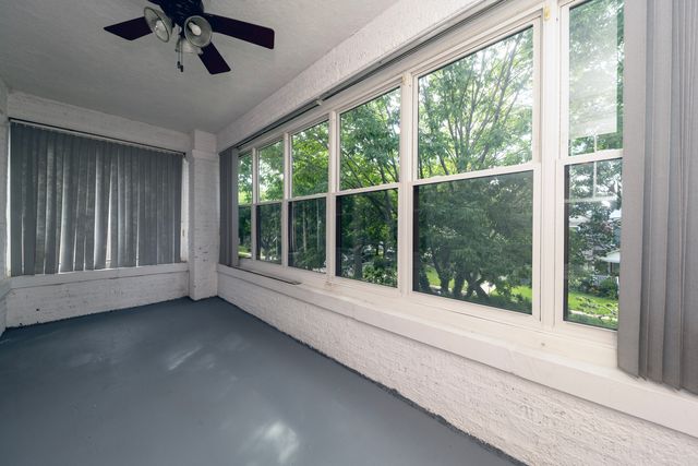 5104 W Hutchinson Street 2, Chicago, IL 60641
