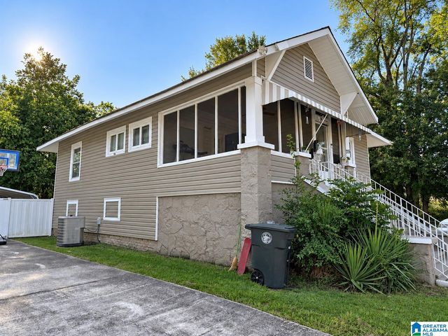 215 47TH PLACE N, Birmingham, AL 35212