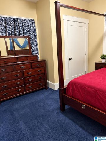 215 47TH PLACE N, Birmingham, AL 35212