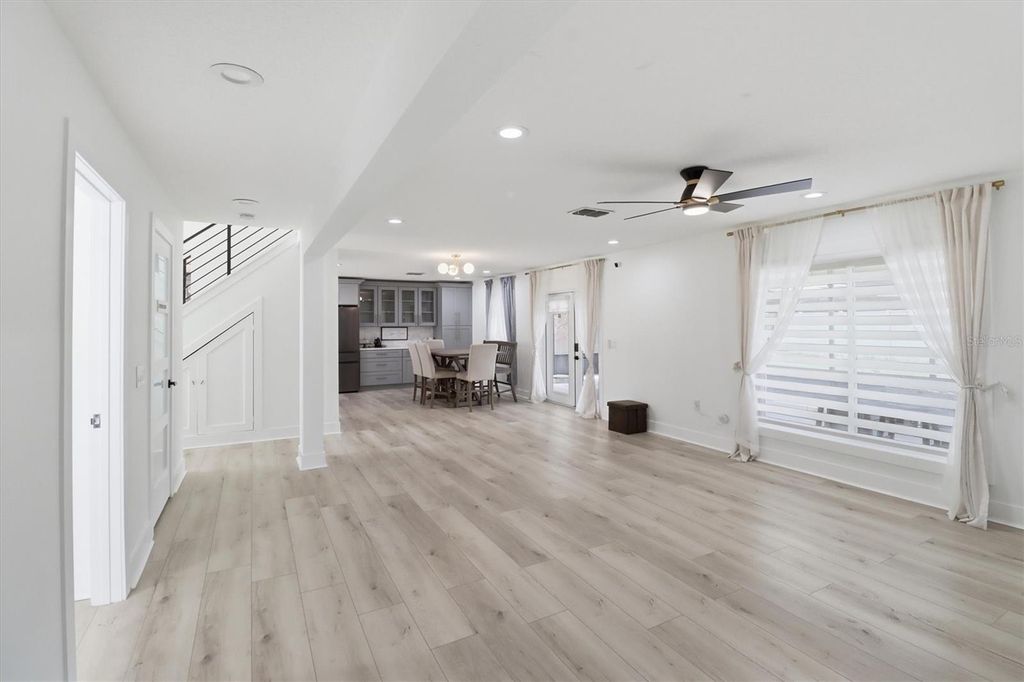 Image 17 of property listing at 16948 CORNER HILL COURT, Orlando, FL 32820