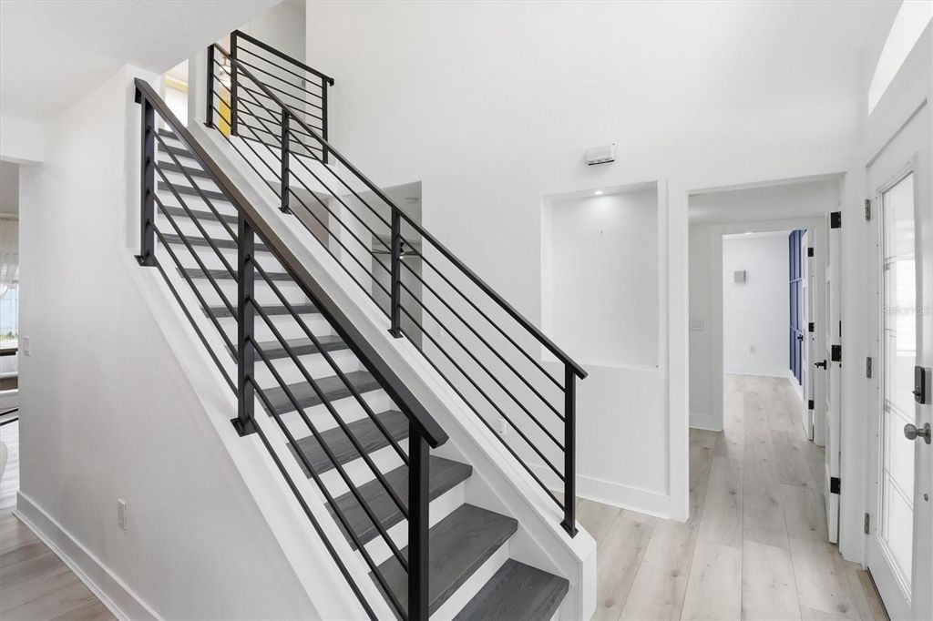 Image 22 of property listing at 16948 CORNER HILL COURT, Orlando, FL 32820