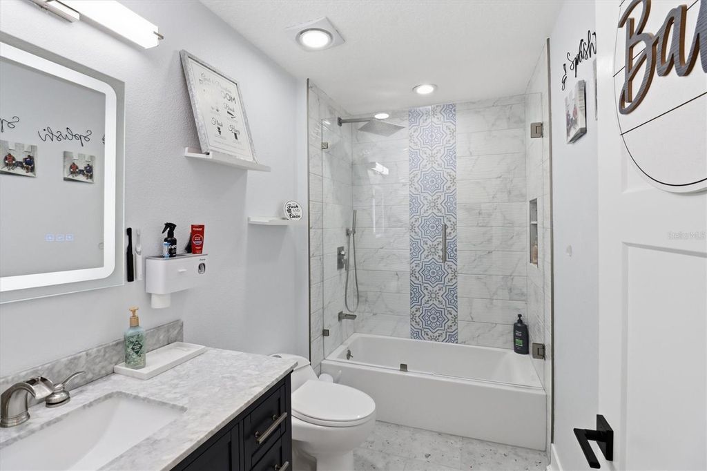 Image 37 of property listing at 16948 CORNER HILL COURT, Orlando, FL 32820