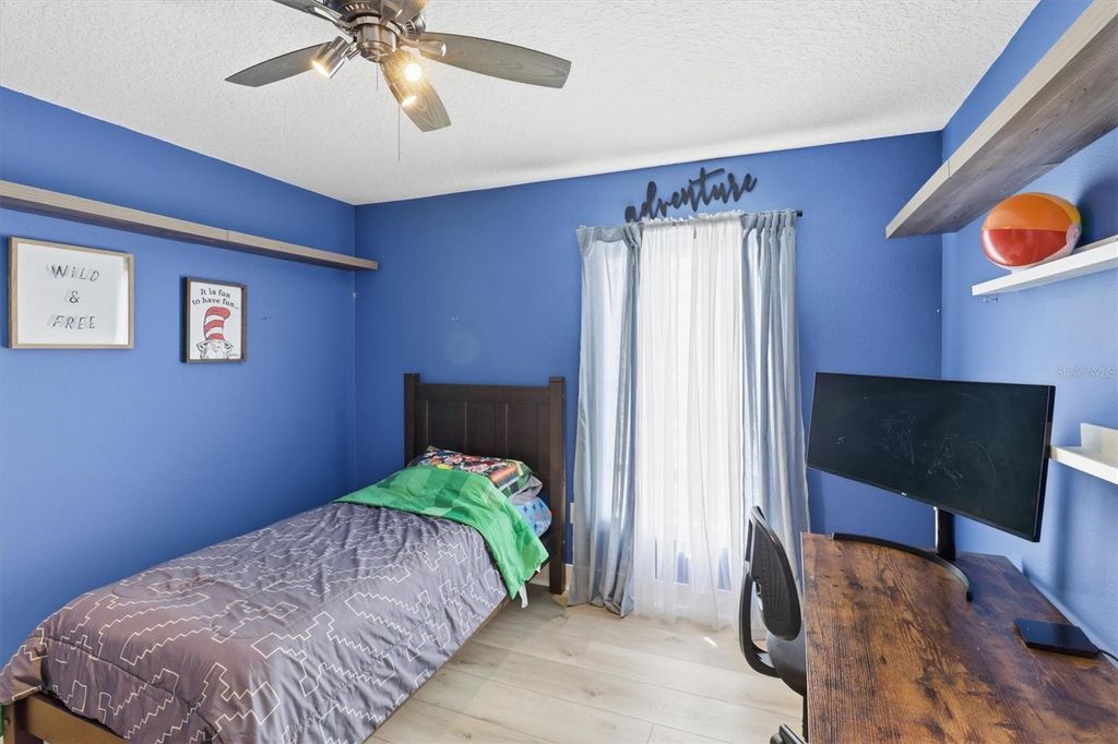 Image 38 of property listing at 16948 CORNER HILL COURT, Orlando, FL 32820