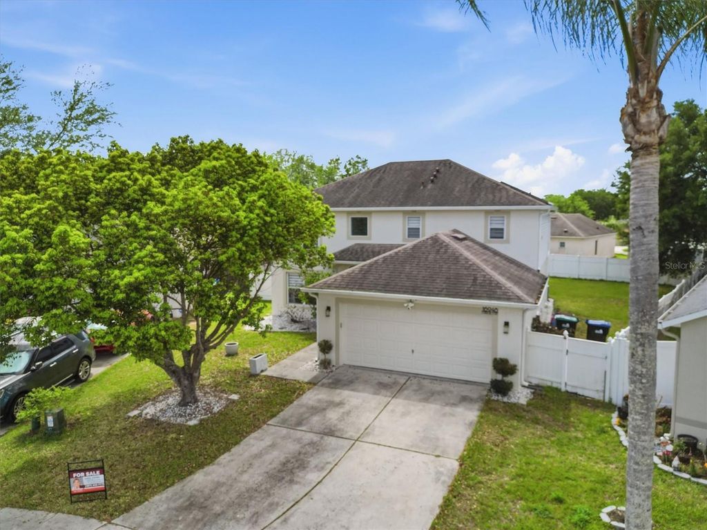 Image 47 of property listing at 16948 CORNER HILL COURT, Orlando, FL 32820