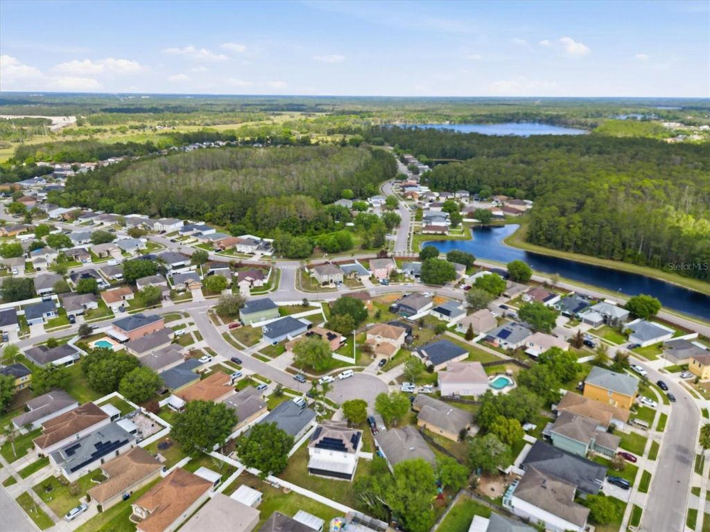 Image 56 of property listing at 16948 CORNER HILL COURT, Orlando, FL 32820