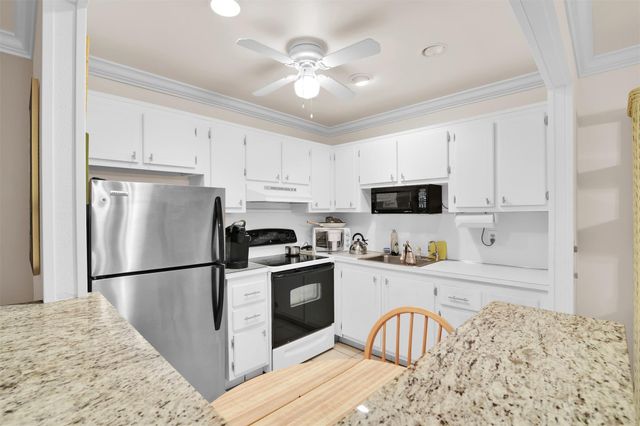 138 Seville E, Delray Beach, FL 33446