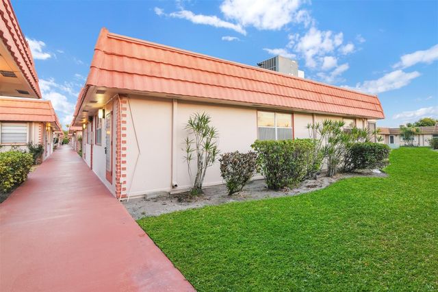 138 Seville E, Delray Beach, FL 33446