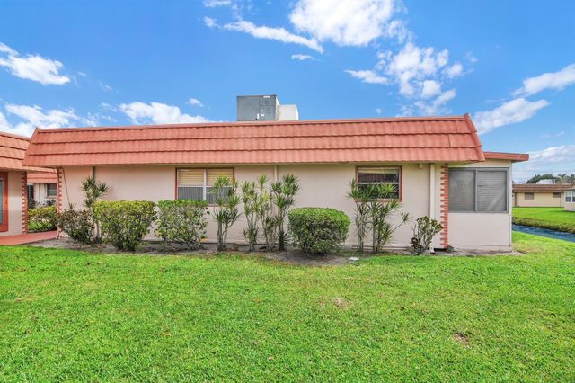 138 Seville E, Delray Beach, FL 33446