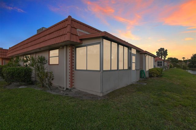 138 Seville E, Delray Beach, FL 33446