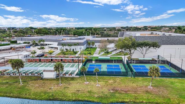 138 Seville E, Delray Beach, FL 33446