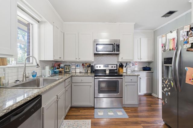 101 Forrest Dr., Petal, MS 39465