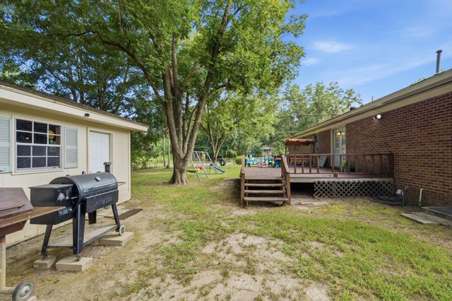 101 Forrest Dr., Petal, MS 39465