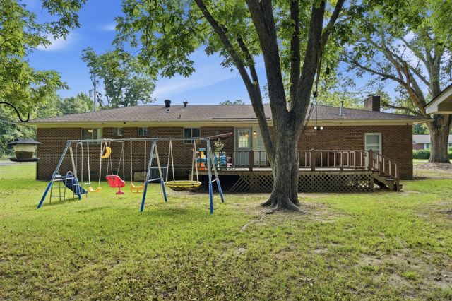 101 Forrest Dr., Petal, MS 39465