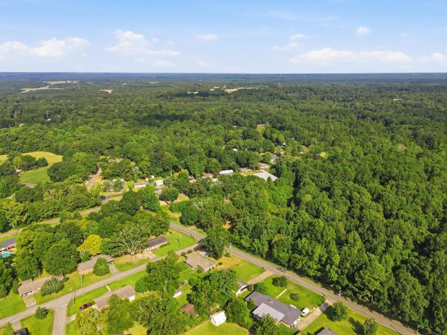 101 Forrest Dr., Petal, MS 39465