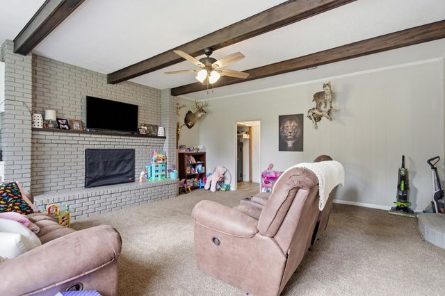 101 Forrest Dr., Petal, MS 39465