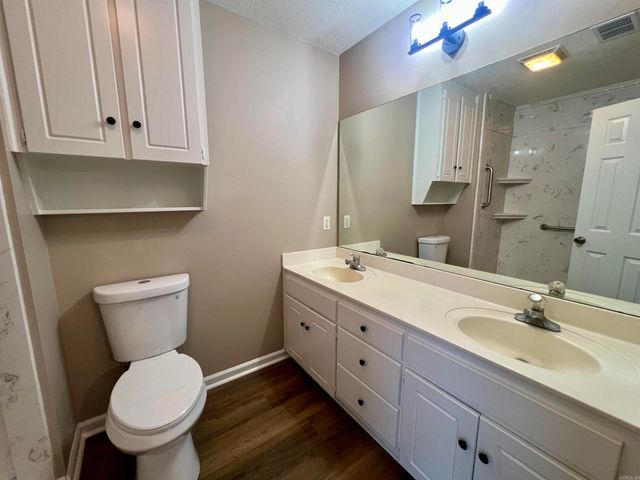 33 Reno Drive, Cabot, AR 72023