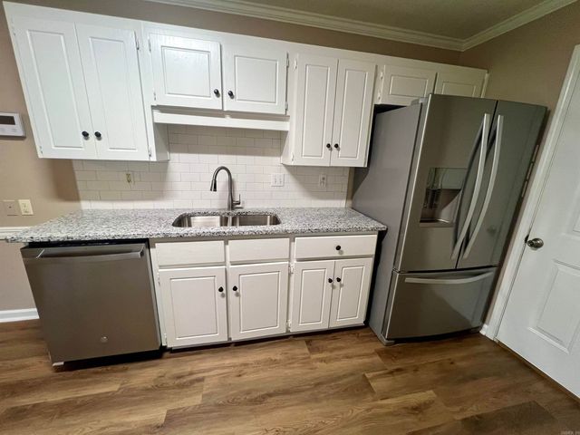 33 Reno Drive, Cabot, AR 72023
