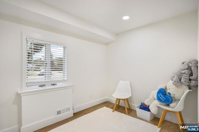 53 Sylvan Terrace, Wayne, NJ 07470