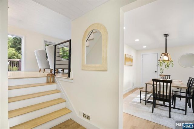 53 Sylvan Terrace, Wayne, NJ 07470