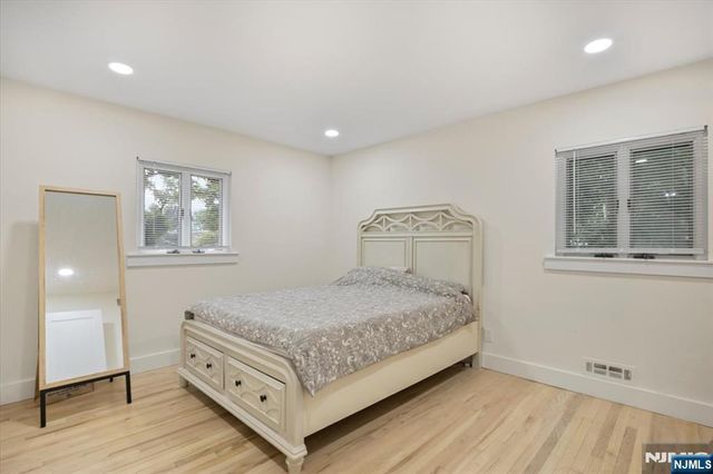 53 Sylvan Terrace, Wayne, NJ 07470
