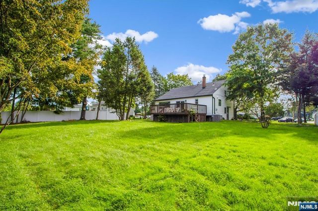 53 Sylvan Terrace, Wayne, NJ 07470