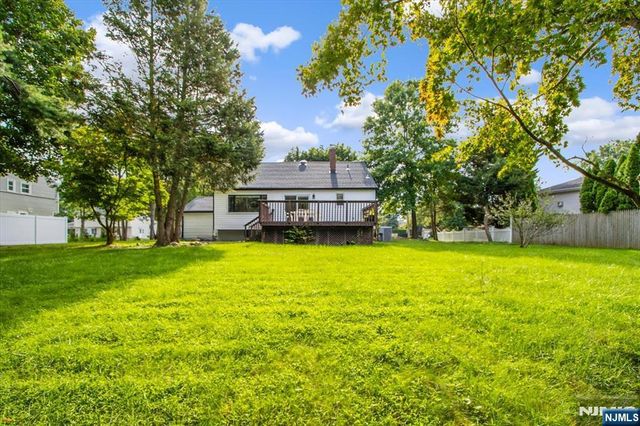 53 Sylvan Terrace, Wayne, NJ 07470