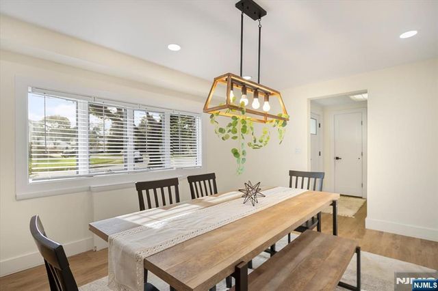53 Sylvan Terrace, Wayne, NJ 07470