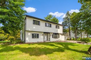 53 Sylvan Terrace, Wayne, NJ 07470
