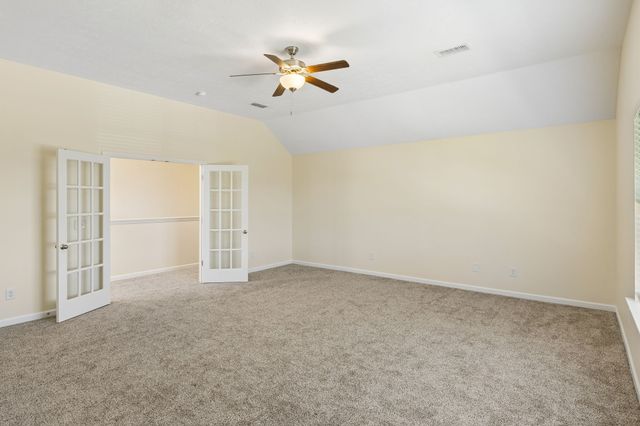 1138 Starhurst Dr, Murfreesboro, TN 37128