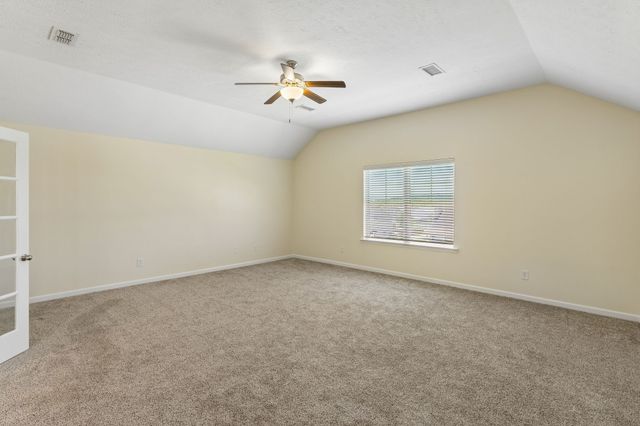 1138 Starhurst Dr, Murfreesboro, TN 37128
